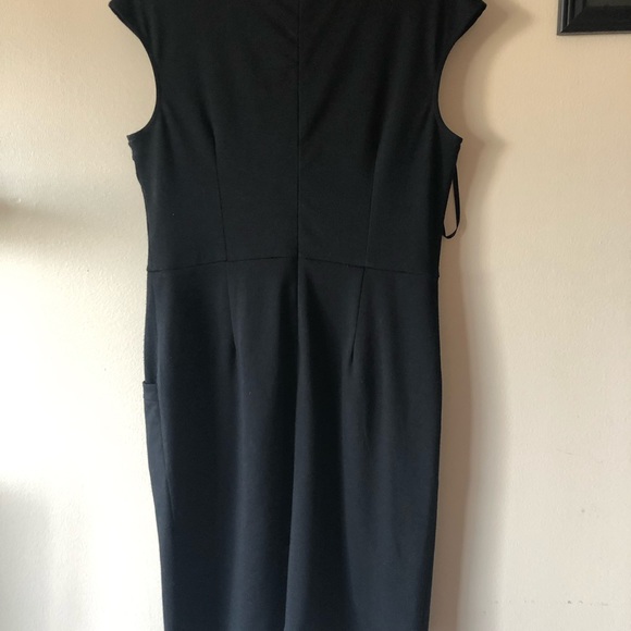 🎁3/$30 Enchante Size L Dress - Picture 5 of 9